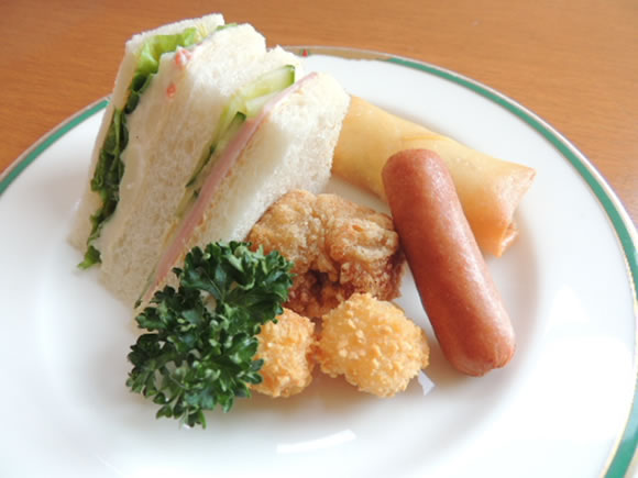 パーティー料理　550円